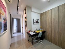 Waterwoods (D19), Condominium #389919811
